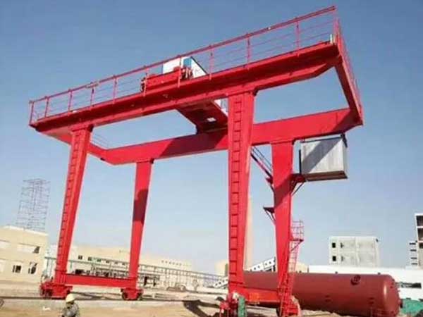 MGE450噸門式起重機